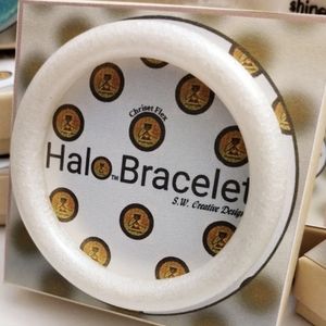 Halo Bracelet/Hands Free Selfie